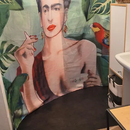 Ferienstudio Altstadtflair -loftfeeling Im Saengersaal In Der Stiftsstadt Mit Parkplatz Appartement